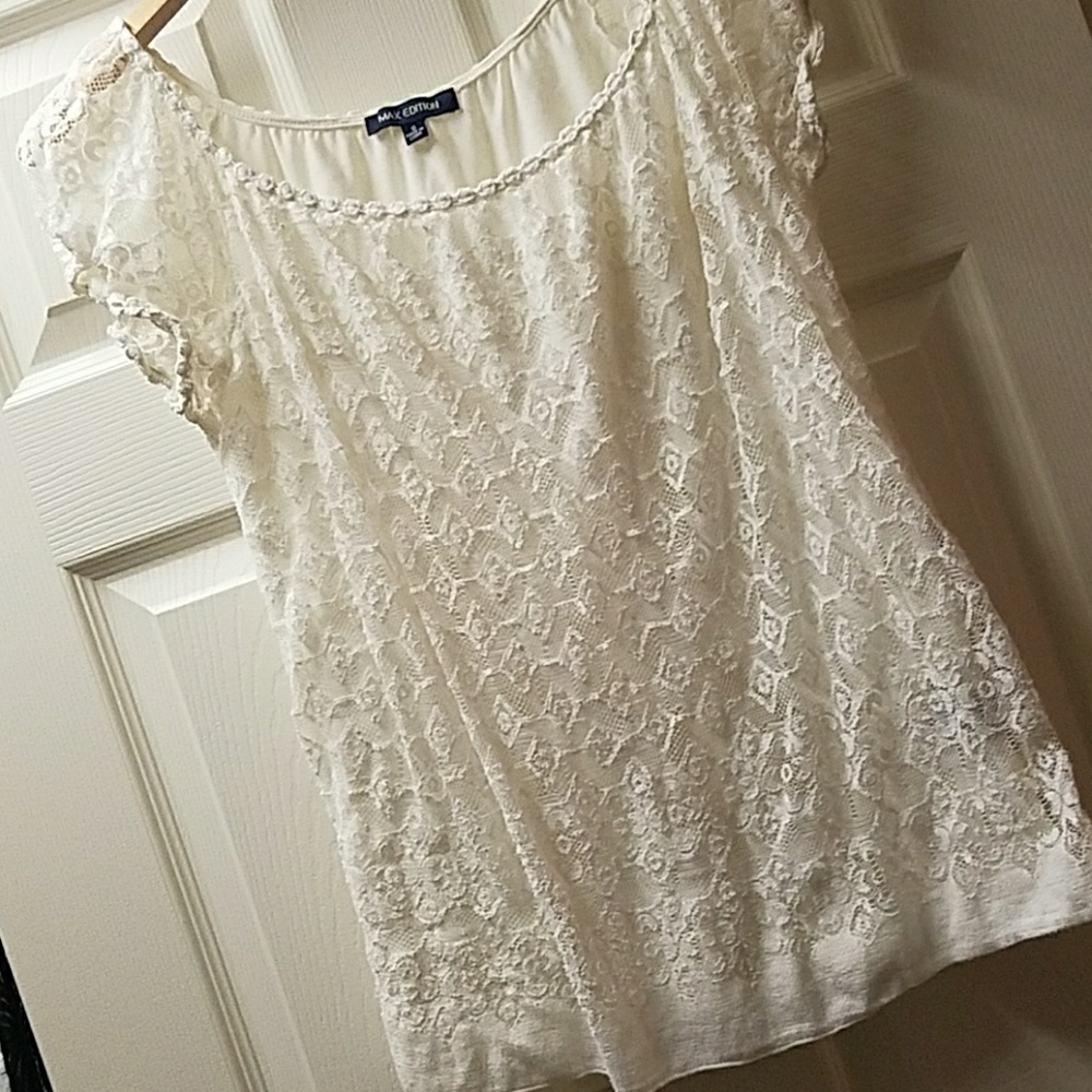 Shirt size small